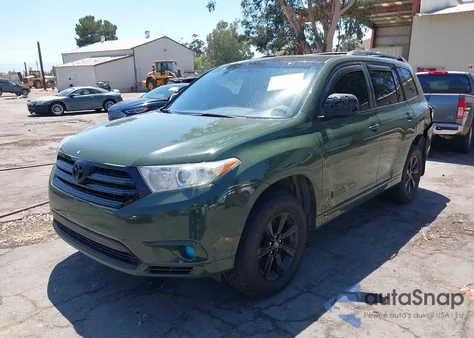 2012 Toyota Highlander Se V6 z USA, uszkodzony, nr VIN 5TDBK3EH7CS148666